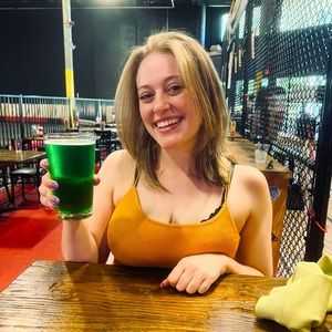 Meet your Posher, Naomi